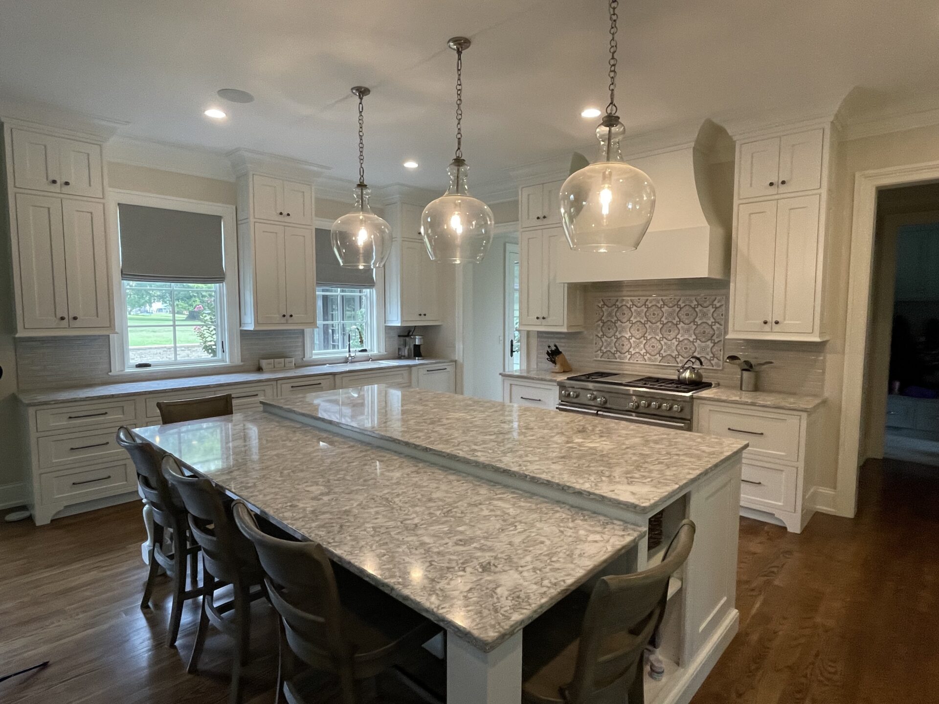 Modern and Sleek granite countertop kitchen island from a Brentwood Home Builder for Home Improvements in Nashville